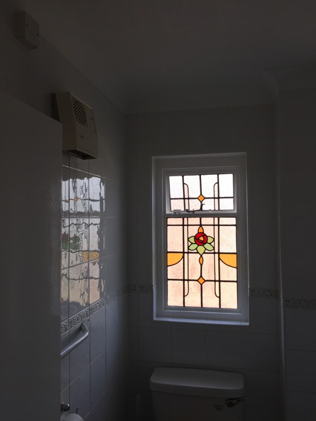 southampton-bathroom-painting